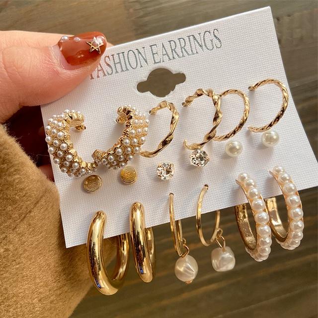 IF ME Fashion Butterfly Gold Earring Set Retro Pearl Pendant Stud Earrings Women Jewelry Accessories
