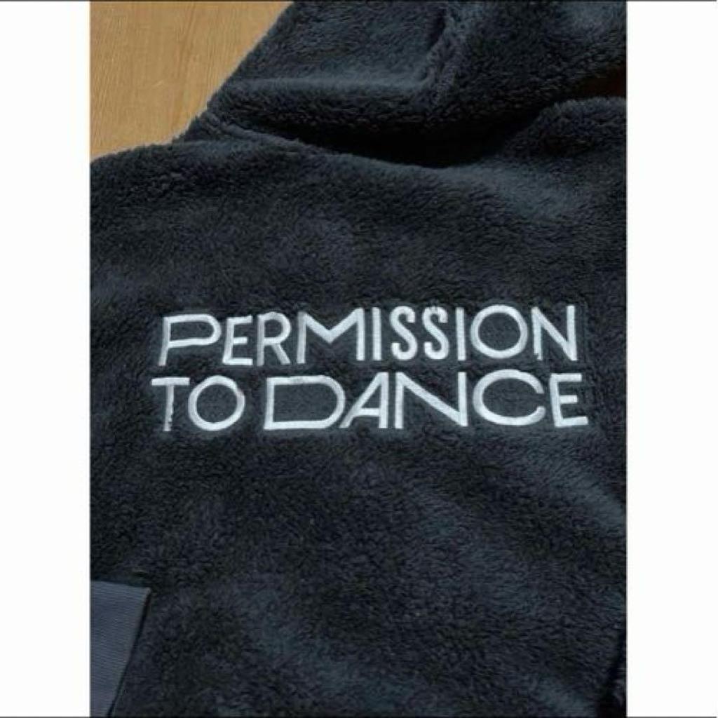 [USED] BTS PERMISSION TO DANCE Boa Parka