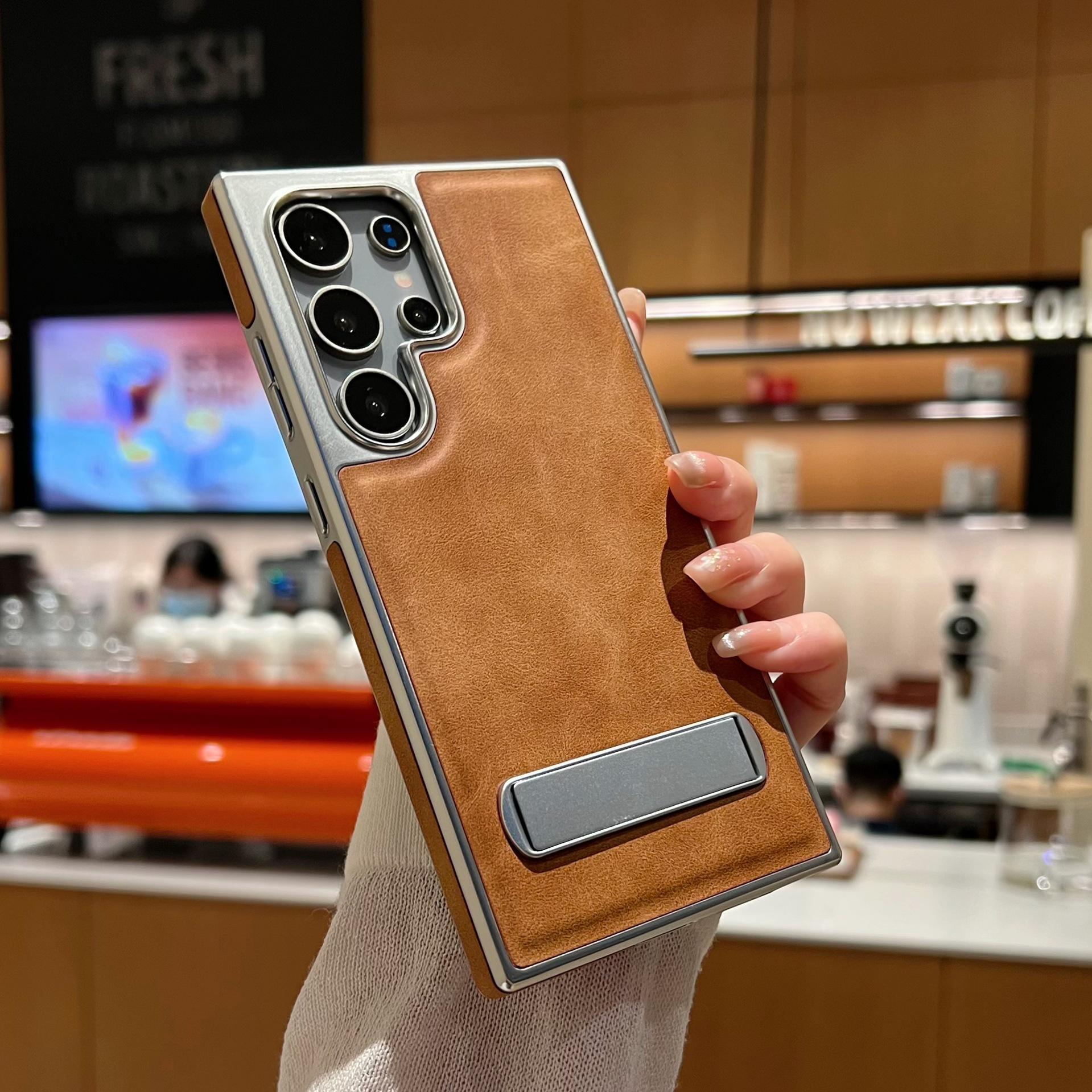 

Samsung S25ultra Phone Case Invisible Bracket S24plus High-end Leather S23FE Anti-drop Protective Case Samsung S25 коричневий