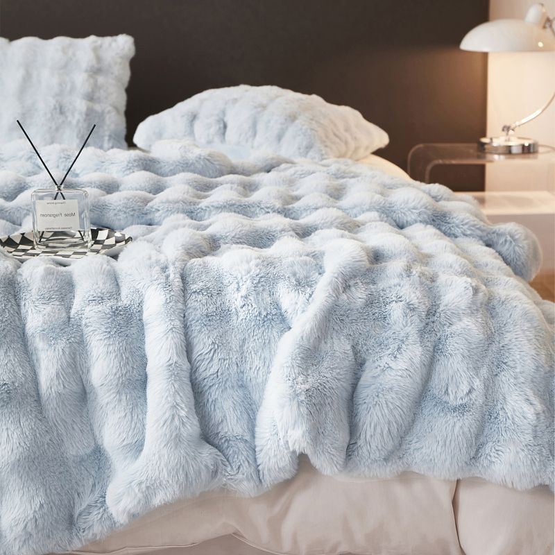 Soft Flannel Throw Blanket Lightweight Warm Bed Blanket For Bedroom Couch