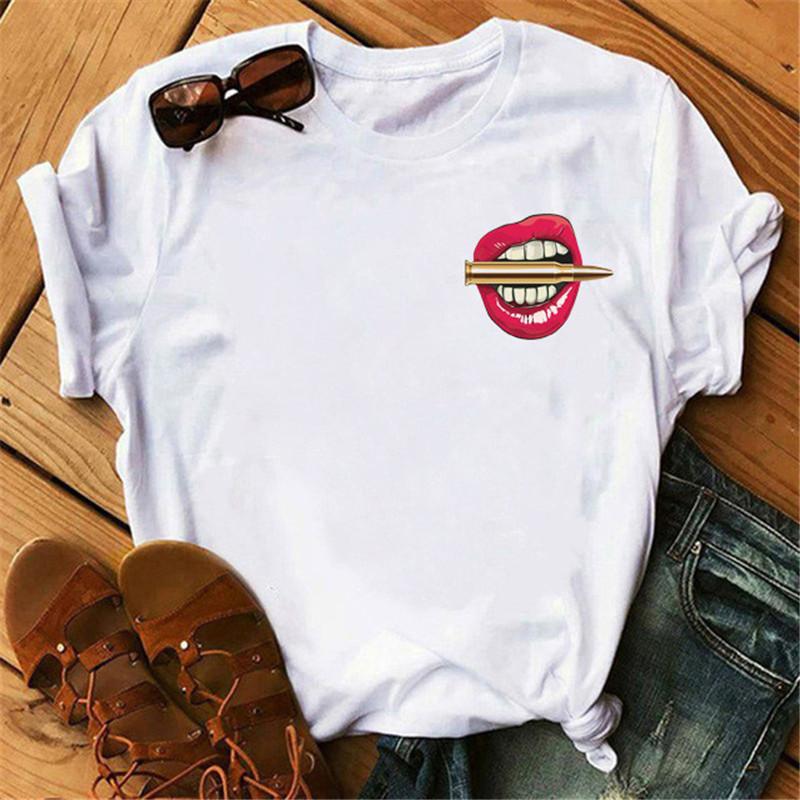 Korean Fashion Vintage Lip Graphic Women T-Shirt Goth 90S Summer Tees Loose White O-Neck Short Sleeve Y2K Tops Harajuku Blouses