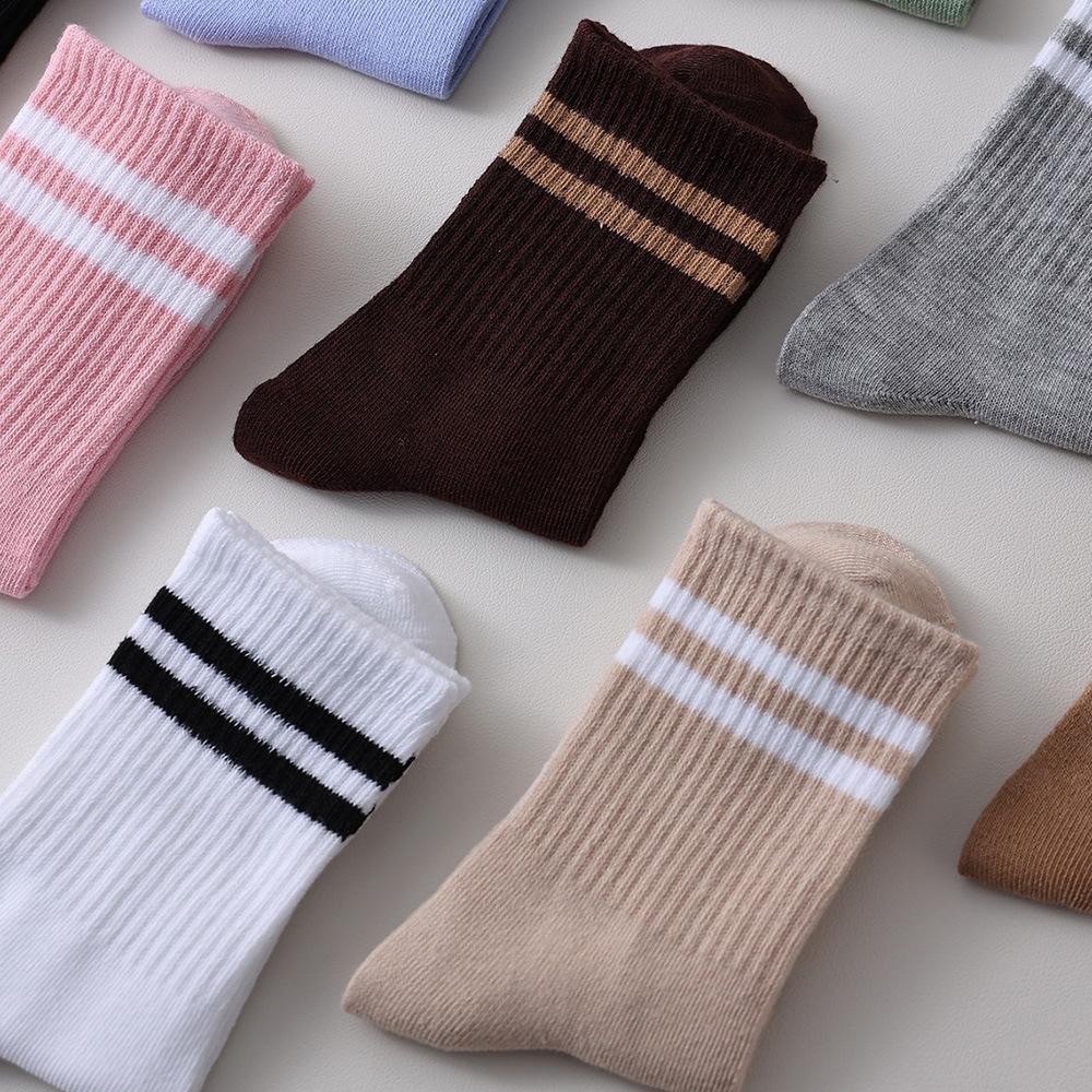 Calcetines Largos a Media Pantorrilla para Mujer - Antideslizantes Estilo Universitario para Primavera y Otoño