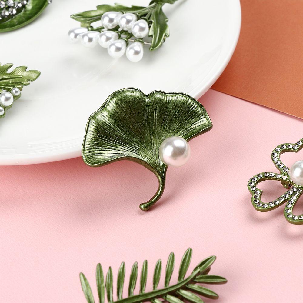 

Аксессуары для вечеринок Украшения Жемчуг Декор Листья Брошь Булавка Корсаж Растение Листья Броши Брошь Гинкго