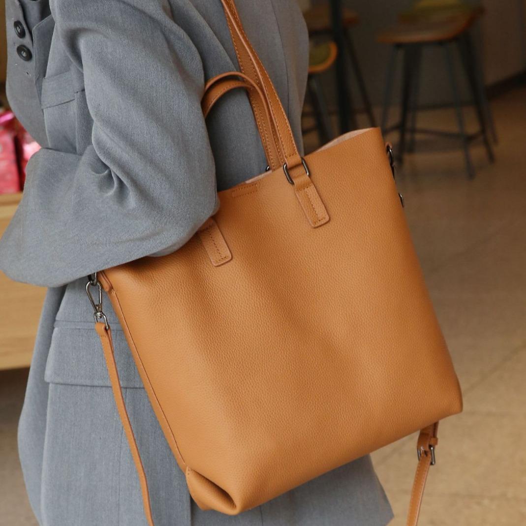 

One Shoulder Women s Bag Large Capacity Messenger Tote Bag чорний