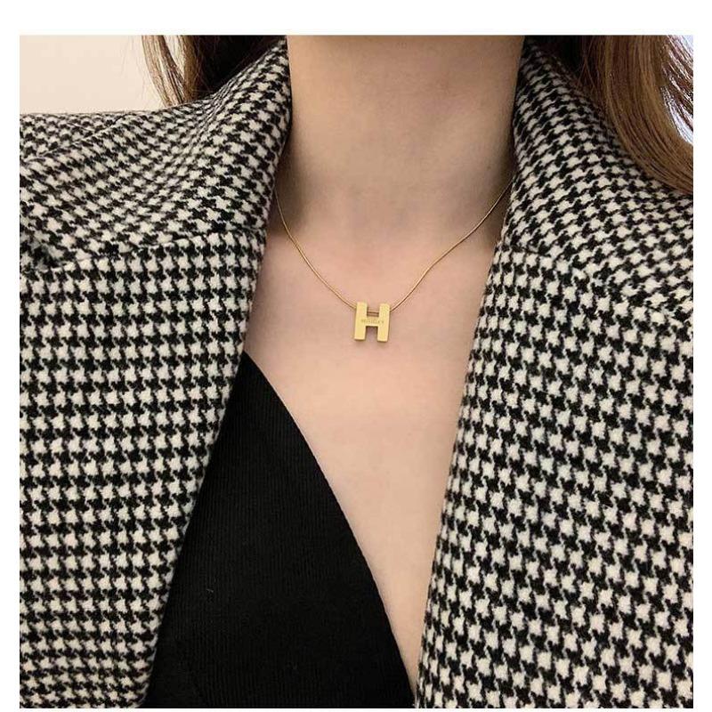 Women H Letter Titanium Steel Clavicle Sweater Necklace Fashion Daily Jewelry