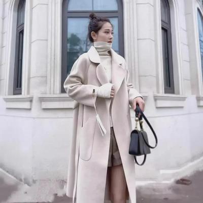 Casaco de Lã Veludo Dupla Face, Tamanho Pequeno, Versátil Comprimento Médio com Lapelas, Novo Estilo.