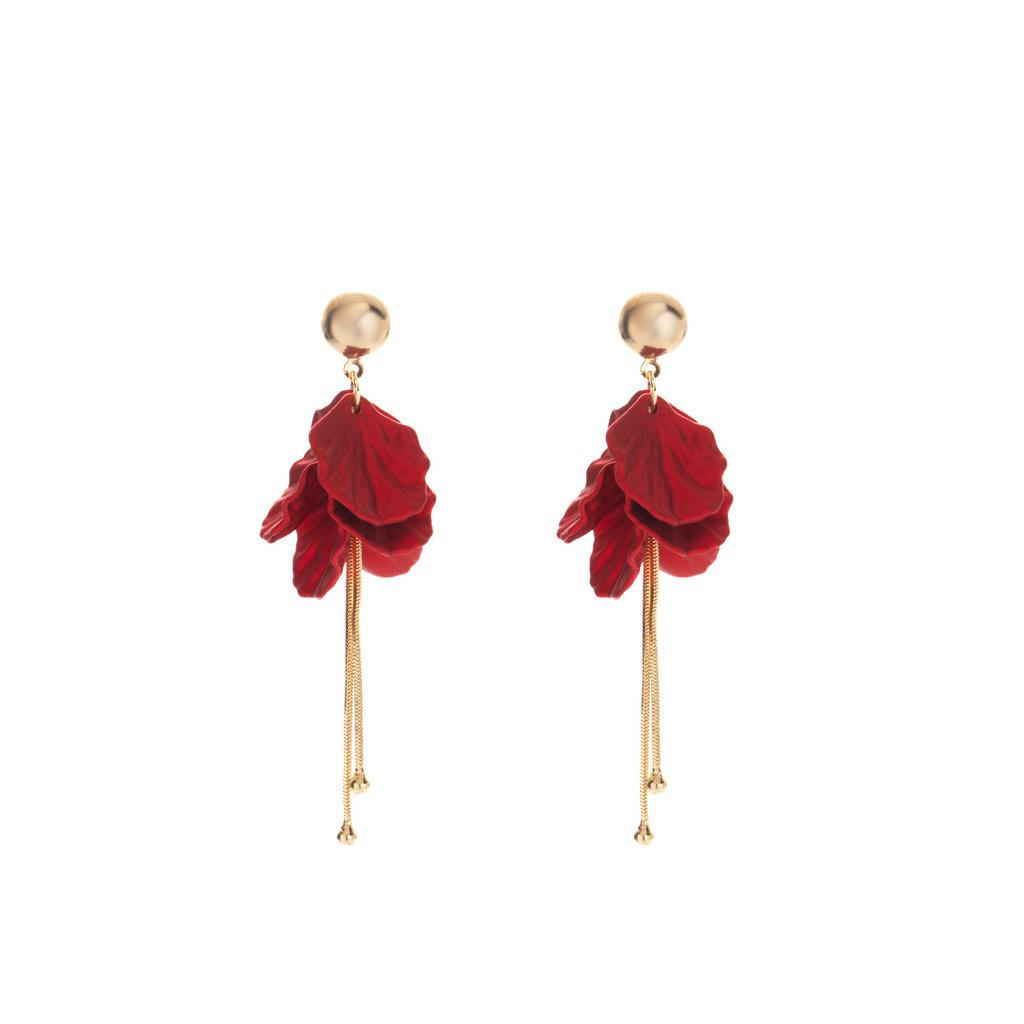 Red Petal Earrings  Elegant and Fashionable Flower-shaped Earrings for Women