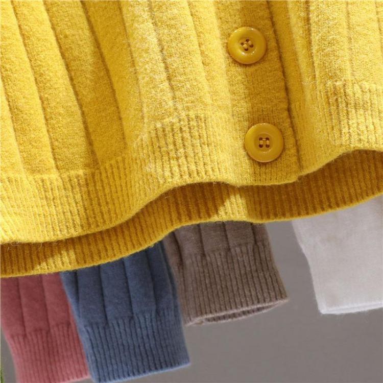Women's V Neck Knitted Cardigan Short Jacket Loose Long Sleeve Autumn Versatile Outfit Top Sweater
