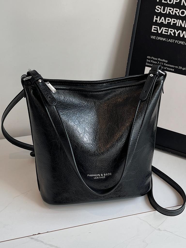 Black Women's Bucket Bag Autumn Winter PU Leather Letter Shoulder Bags Trendy Large Capacity Commuting Crossbody Pack