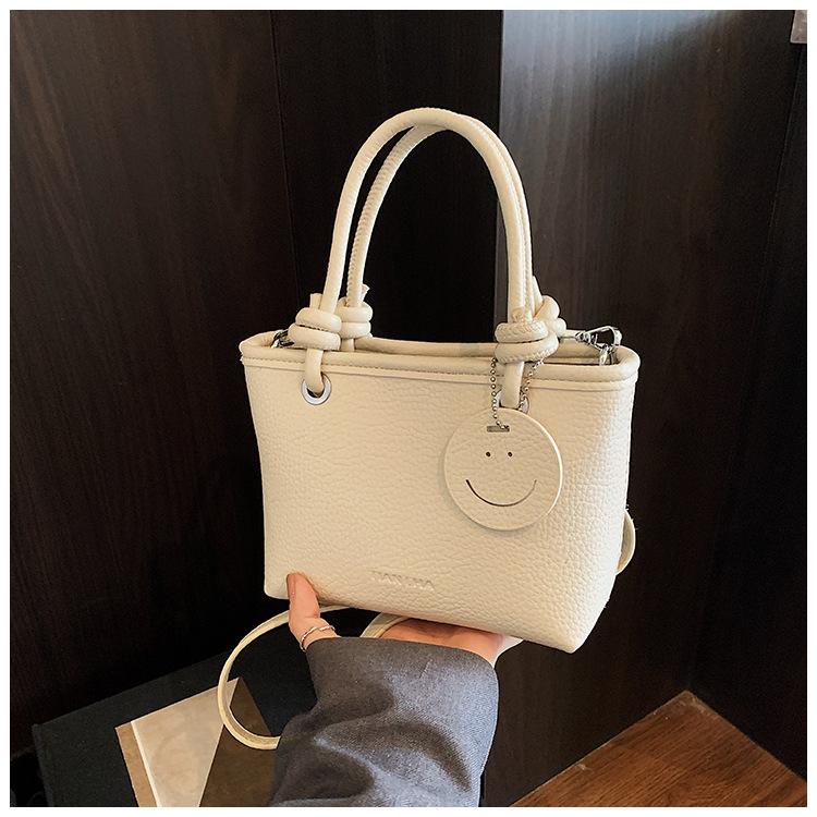 

Модная маленькая сумка женская новая сумочка универсальная высококачественная текстура портативная сумка-мессенджер сумка-ведро белый