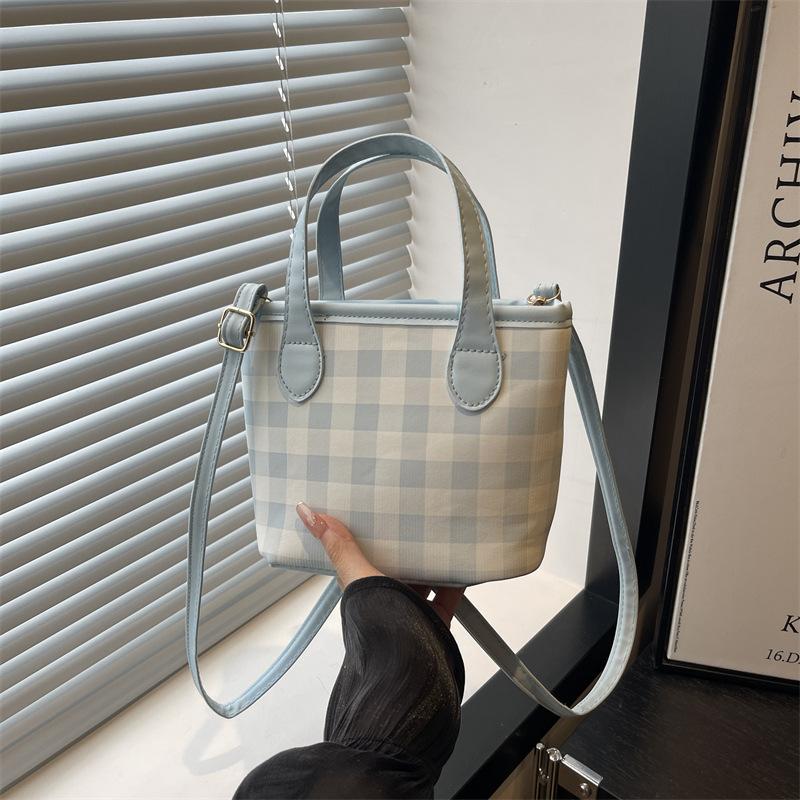 Summer Plaid Small Bag Women's New Versatile Shoulder Messenger Bag Is Now Popular Bucket Bag