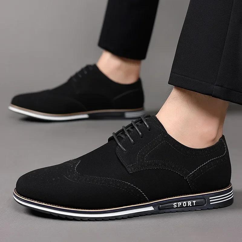 Fashion Spring New Men Faux Suede Lace Up Oxford Shoe Men Fashion Carved Brogues Shoes Autumn Breathable Comfortable Casual Dress Shoes
