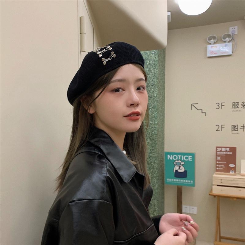 Retro Fashion Cotton and Linen Nail Buckle Beret Children Spring and Summer New Versatile Black Painter Hat Tide