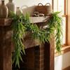Decoração de casa – Flores e coroas artificiais
