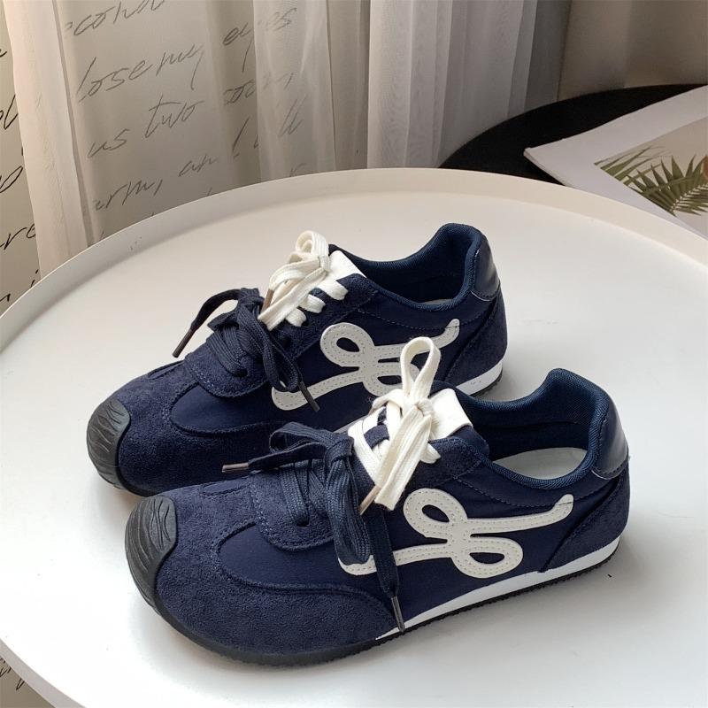 Autumn new retro versatile soft sole comfortable fashion casual shoes 5901