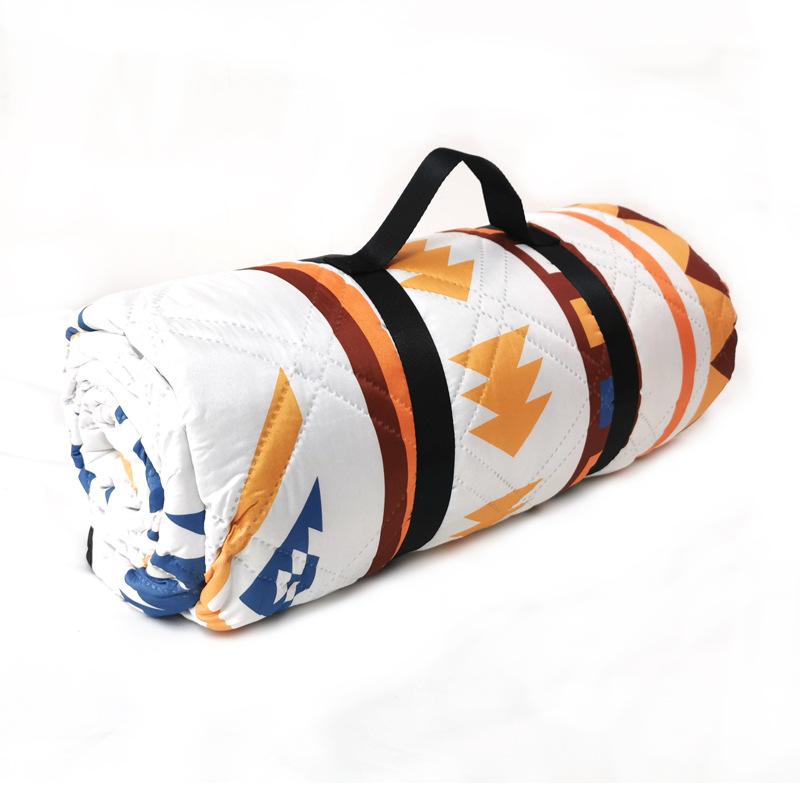 

Влагостойкий коврик для пикника на открытом воздухе, яркий и красивый коврик для весеннего тура 150×200CM