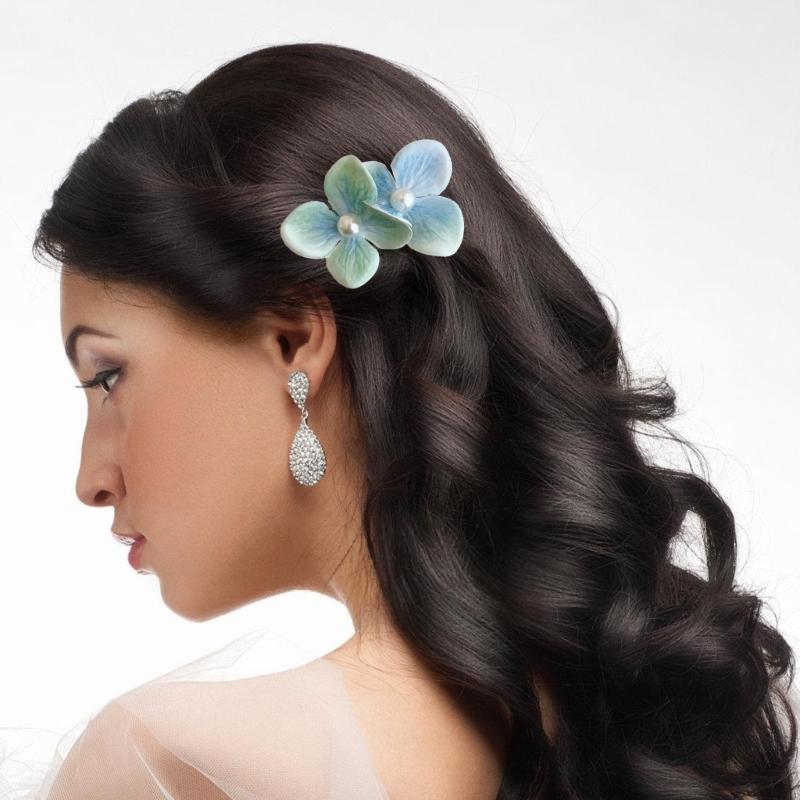 Pince à Cheveux Fleurie Pince Latérale Pince Latérale Ornement de Cheveux de Fête Pince à Cheveux Fleurie Accessoire de Cheveux Parfait pour les Dames Élégantes
