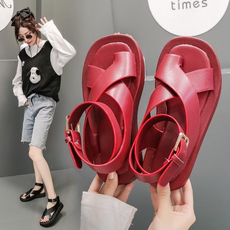 Fashion Women's leather muffin sandals, gladiator shoes, slip-on toe, thick sole, new collection for summer 2024