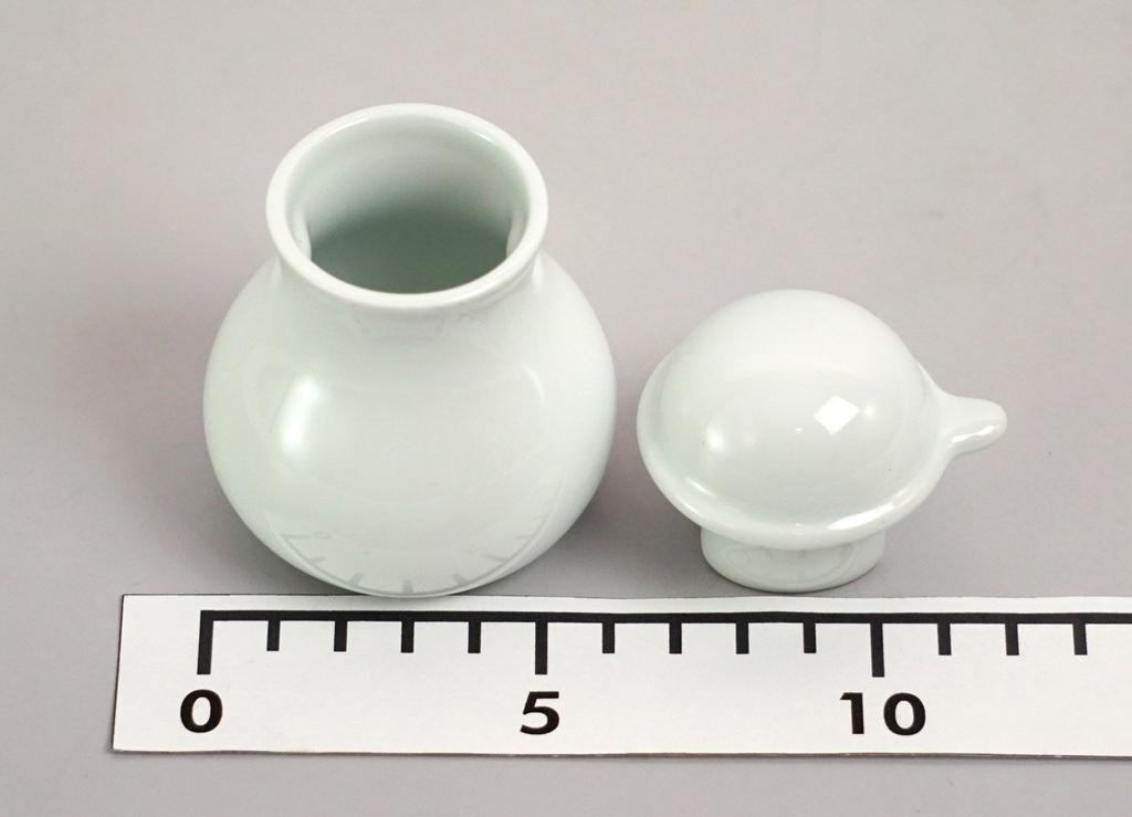 Nishikai Toki Hasami Ware Torso Soy Sauce X "Essence" Dispenser, 80ml, 42803, 6 8.3cm