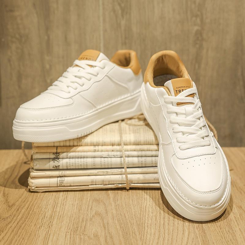 New Four Seasons Breathable Leather Shoes Light Luxury Little White Board Shoes Non-slip Sports Leisure Board Shoes