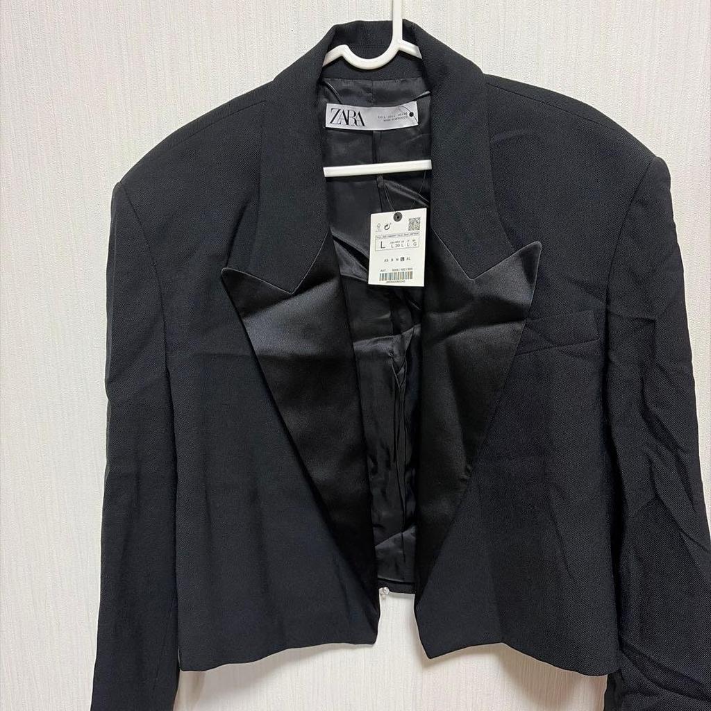 ZARA Black Tailored Jacket Satin Lapel Size L Ref 8306/400/800