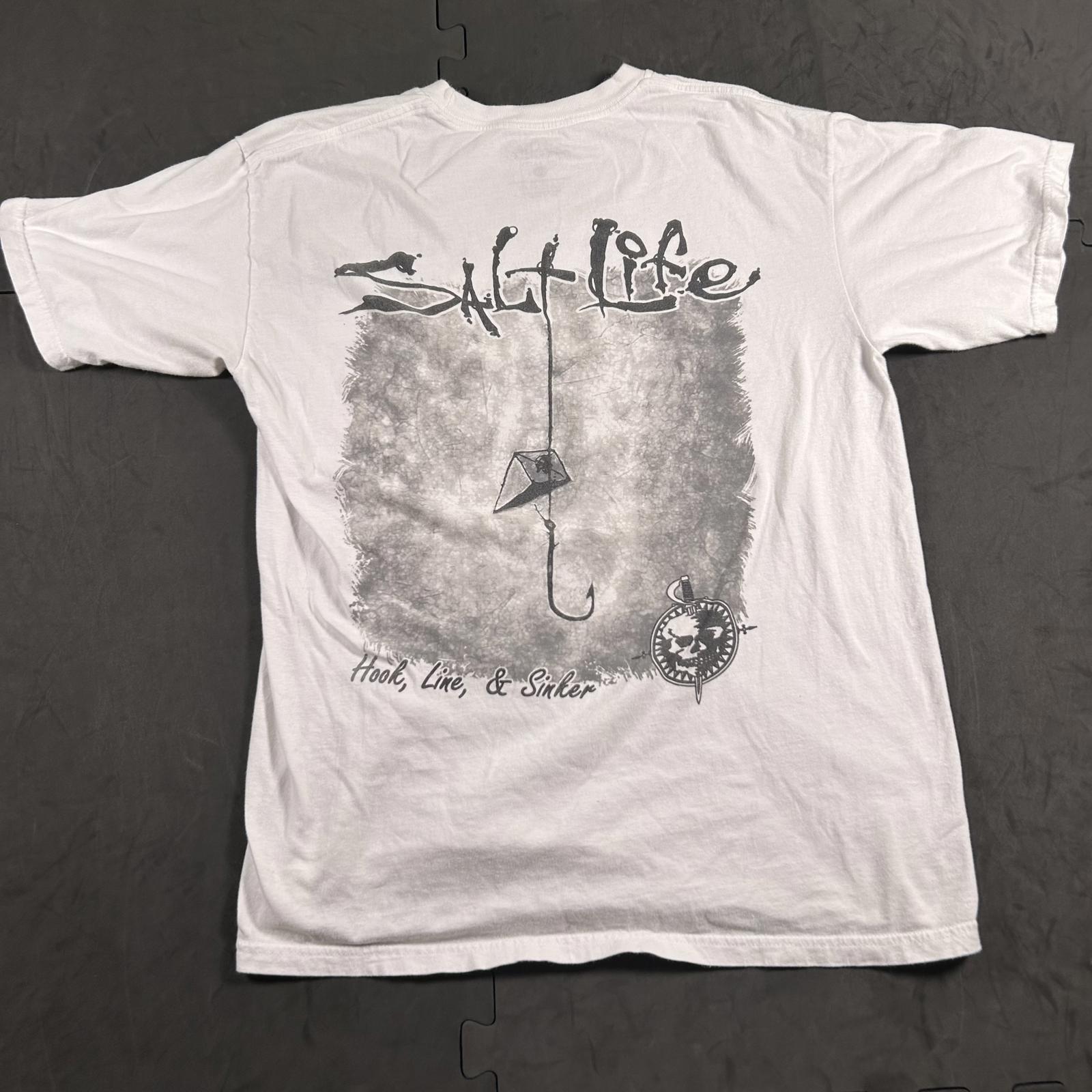 Salt Life Men s White Graphic T-Shirt with Pocket XL