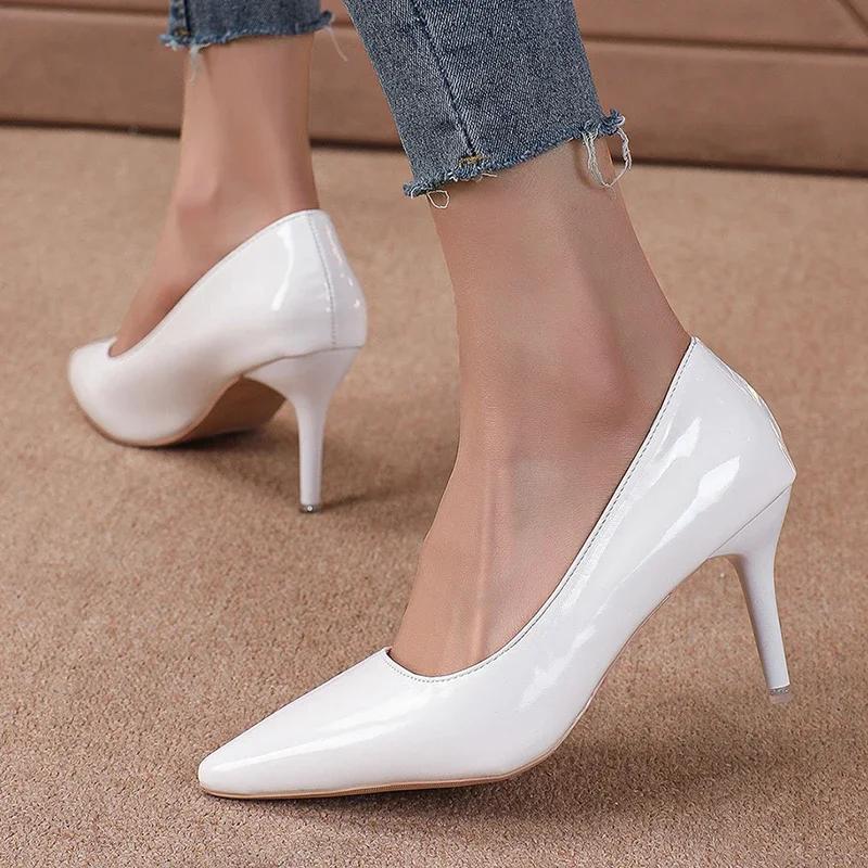 Fashion Red High Heels for Women's Sexy Fine Heel Pumps Fashion Party Plus Size 43 Pointed Toe Wed Shoes Patent Leather Dress High Heels