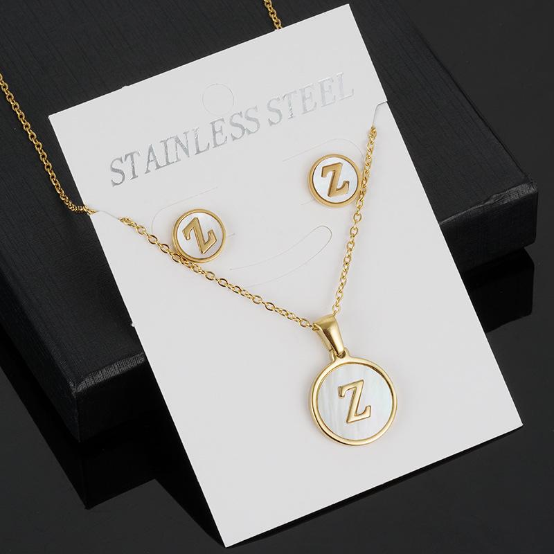18K Gold-Plated Stainless Steel Alphabet Necklace Set: Cross-Border Women’s 26-Letter Round Shell Pendant