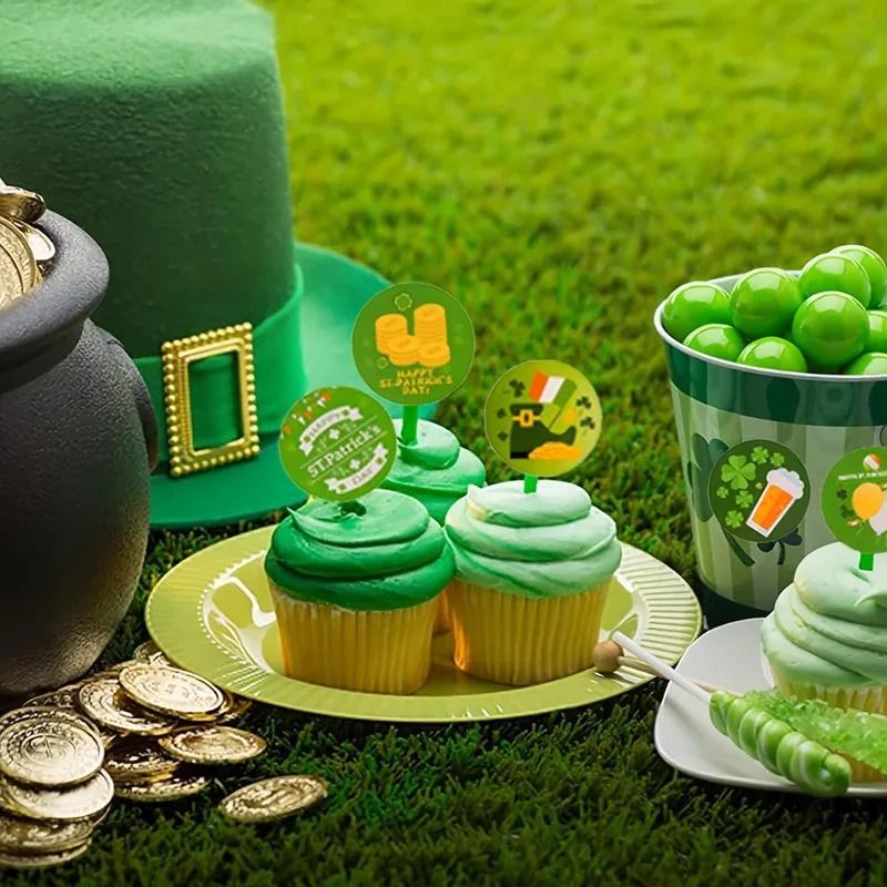St Patricks Day Green Round Adhesive Sticker Roll 1000PCS Glassine Paper Sealing Labels For Cupcake Beer Mug Gift Packaging Party Decoration Use