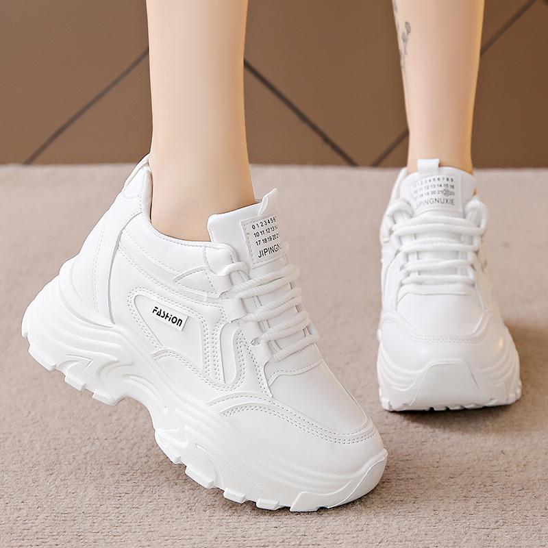 Women's Black White Chunky Sneakers 2025 Autumn Fashion Platform Sports Shoes for Women Thick Sole Non Slip Casual Walking Shoes