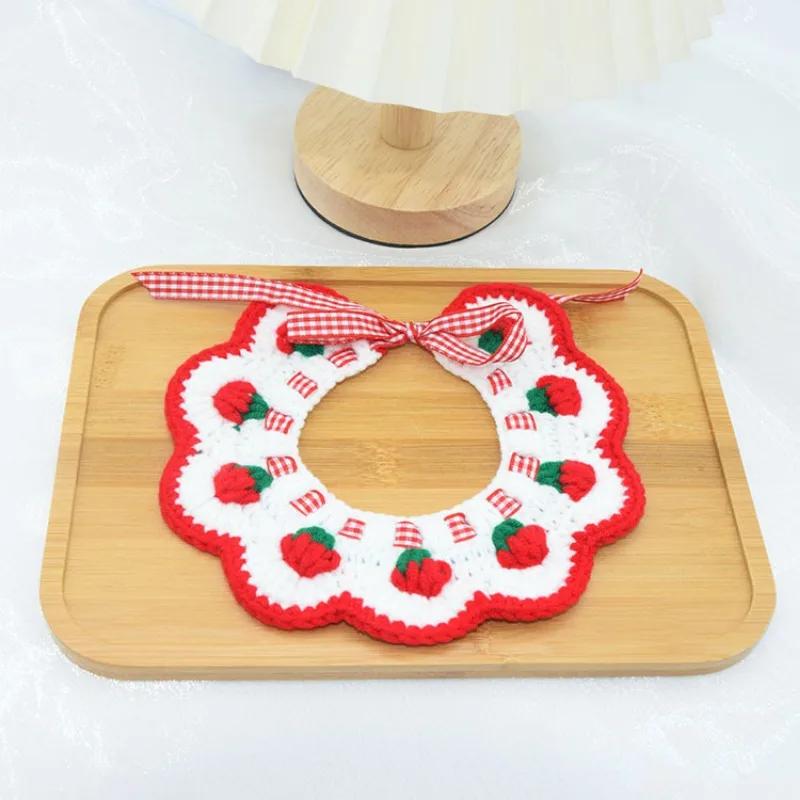 Pet Supplies Autumn Winter Bib Strawberry Pattern Pet Collar Wool Hand-knitted Cat Scarf Decoration Cat Accessories Pet Items