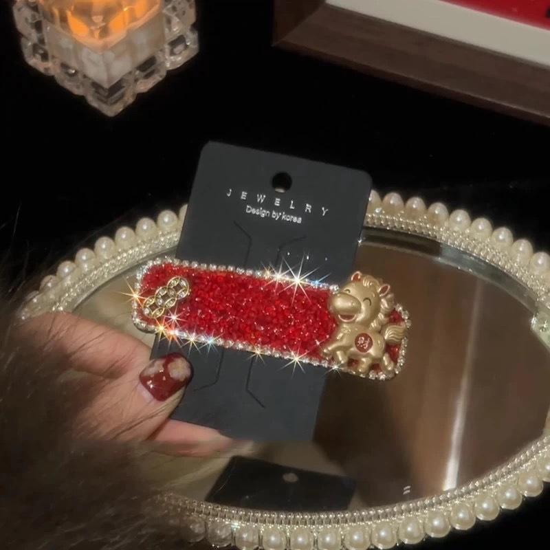 Elegant Red Rhinestone Horse Hair Clip: Zodiac-Themed High-End Accessory for Women