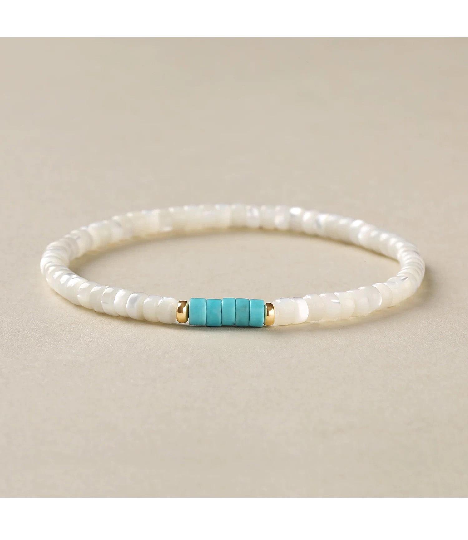 Horseshoe Shell  Magnesite Turquoise Beaded Bracelet – Women s Fresh, Fashionable Accessory