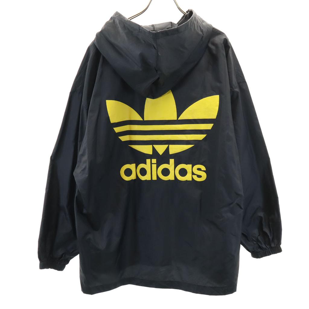 adidas 80s vintage Back print Nylon jacket O-XO black Made by Descente Men's Used