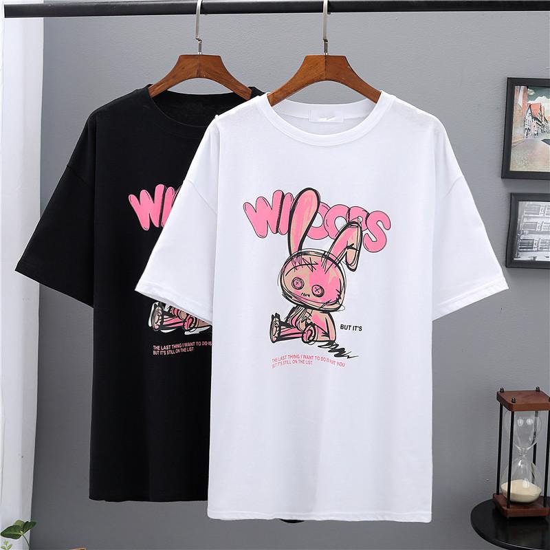 Свободная модная футболка с высоким воротником и принтом кролика — фото 4