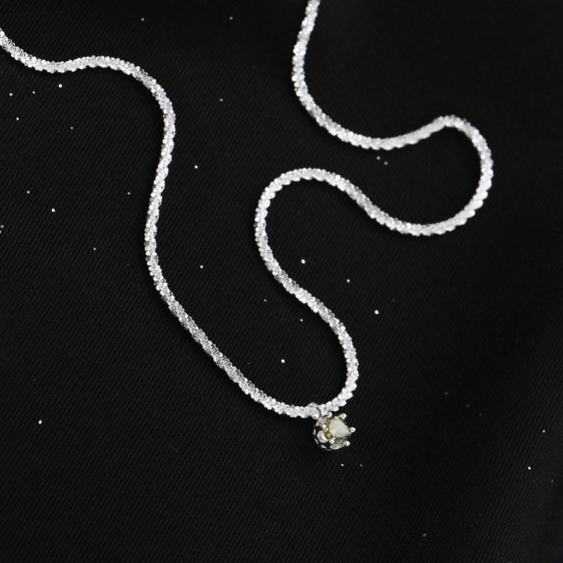 Elegant Olive Green Zircon Star Clavicle Pendant Necklace for Women