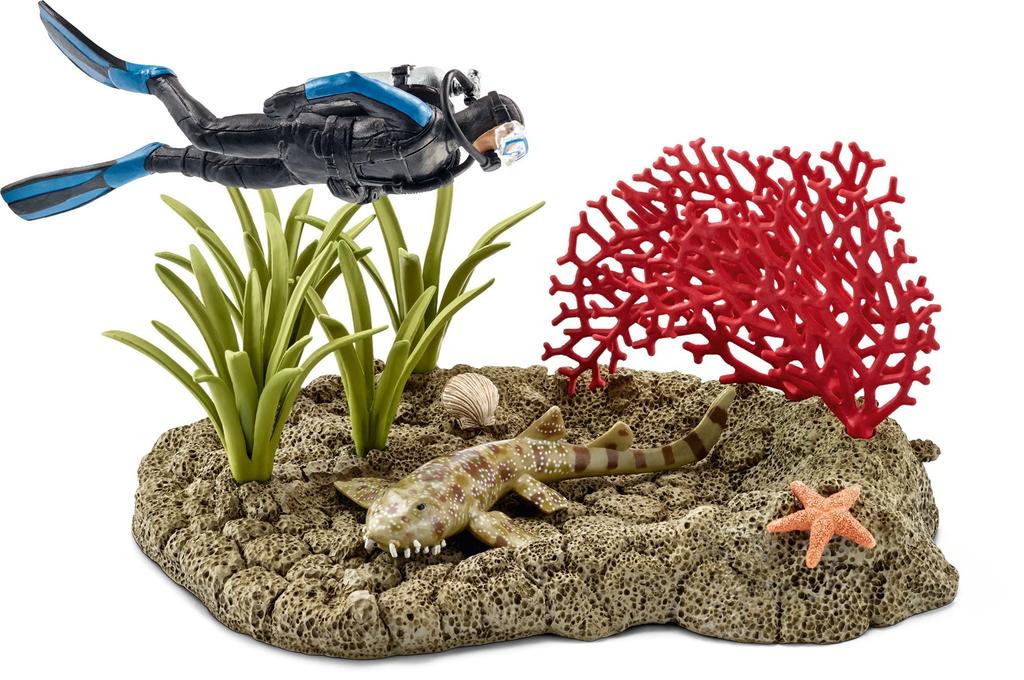 Schleich Wildlife Coral Reef and Diver Playset 42328