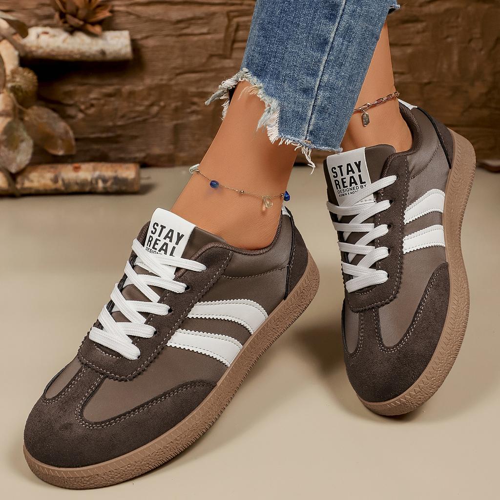 Women's Fashi Brown Flat Sneakers 2026 Spring White Striped Thick Sole Casual Shoes Woman Light Streetwear Vulcanize Shoes