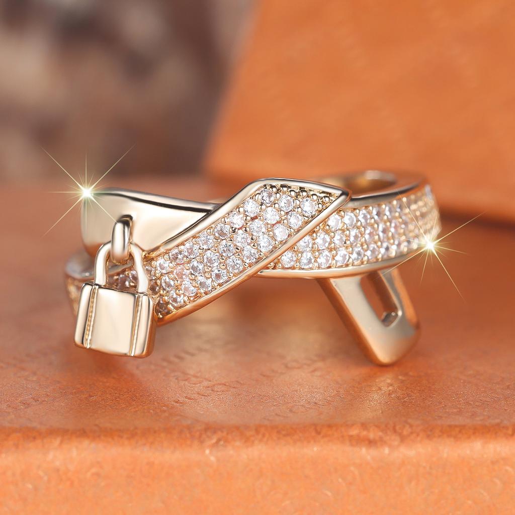 Fashion White Zircon Lock Rings for Women Luxury Gold Color Wedding Ring Engagement Jewelry Gift