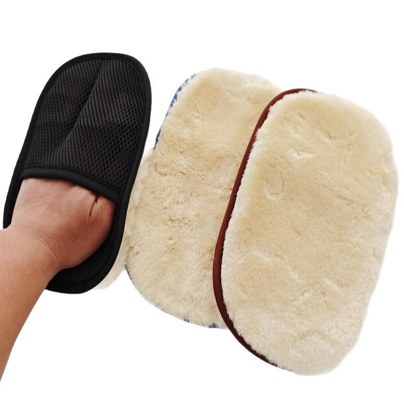 Type A Lambswool Car Wash Gloves: Safe for Paint, Ideal for Polishing & Waxing