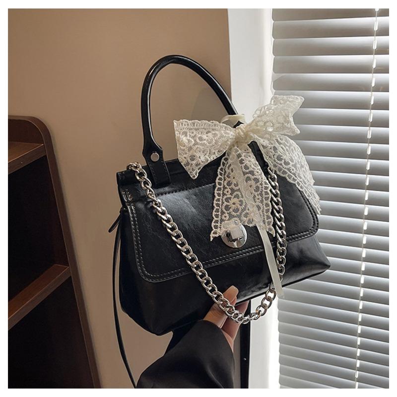 Popular bags women's large-capacity new summer versatile messenger bags casual chain commuter tote bags