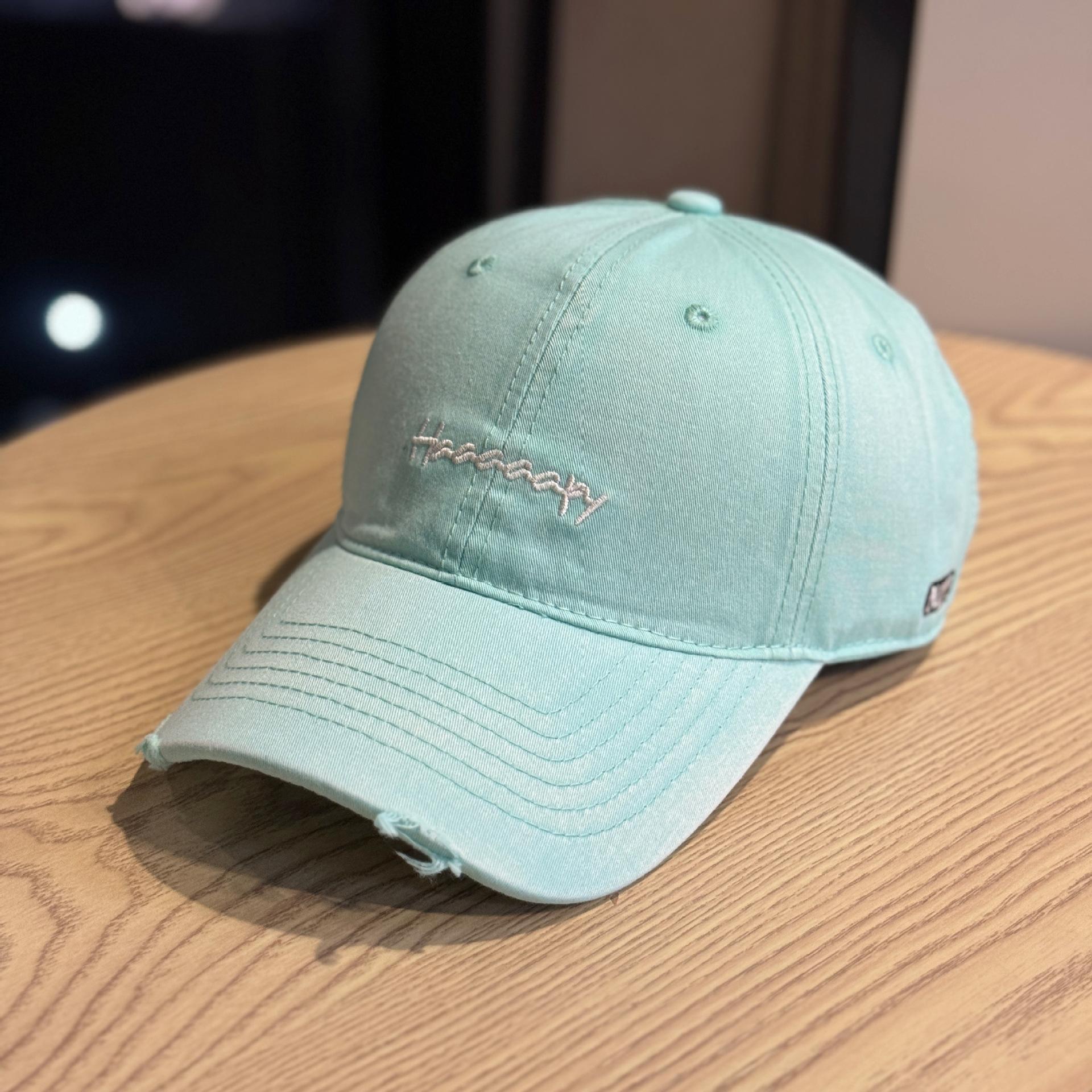 

New letter-embroidered soft-top washed cotton baseball cap for women, age-reducing and slimming, distressed vintage duckbill cap, spring trend Adult54-60Adjustable ціан