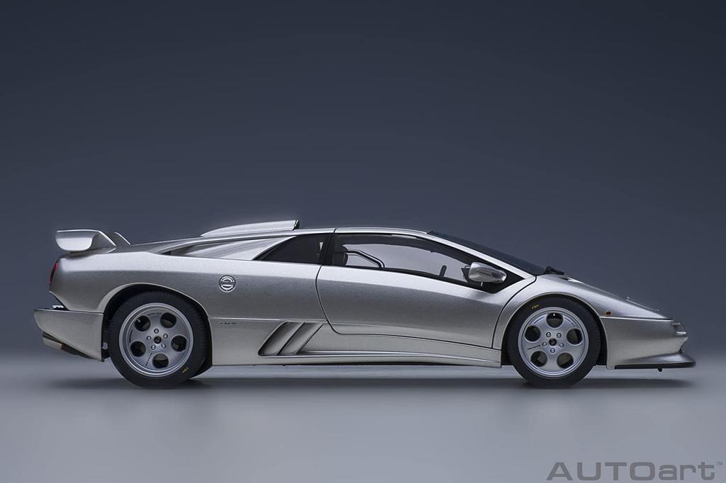 AUTOart Lamborghini Diablo SE30 Jota Stříbrný Hotový model 79143 1/18 TITANIO/Metalický