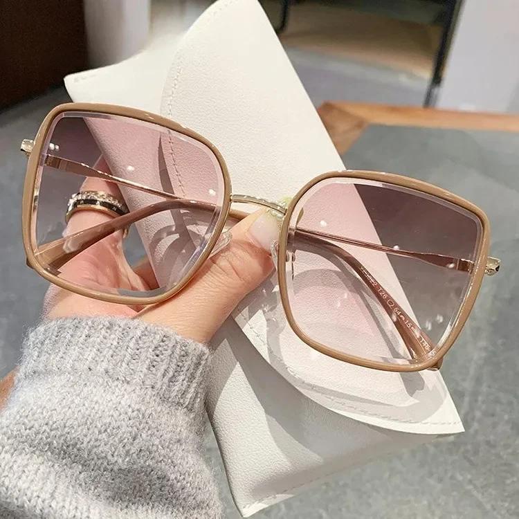 Men Women Oversized Frame Sunglasses Retro Gradient Ocean Sunglasses Fashion Travel Beach Photography Senior Sunglasses