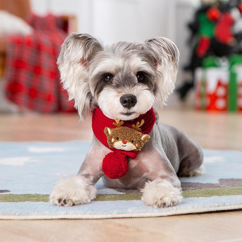 Cat Dog New Autumn and Winter Clothes Pet Scarf Collar Cat Cat Puppy Christmas Scarf Accessories Bib Hat