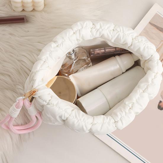 Women Padded Makeup Bag Large Capacity Quilted Cosmetic Pouch Solid Color Makeup Organizer Clutch for Travel Vacation Business Trip