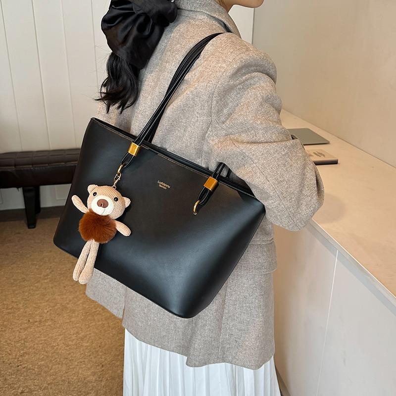 High-end Soft Leather Handbag for Women 2026 New Style All-Match Commuter Tote Bag Large Capacity Crossbody Underarm Bag