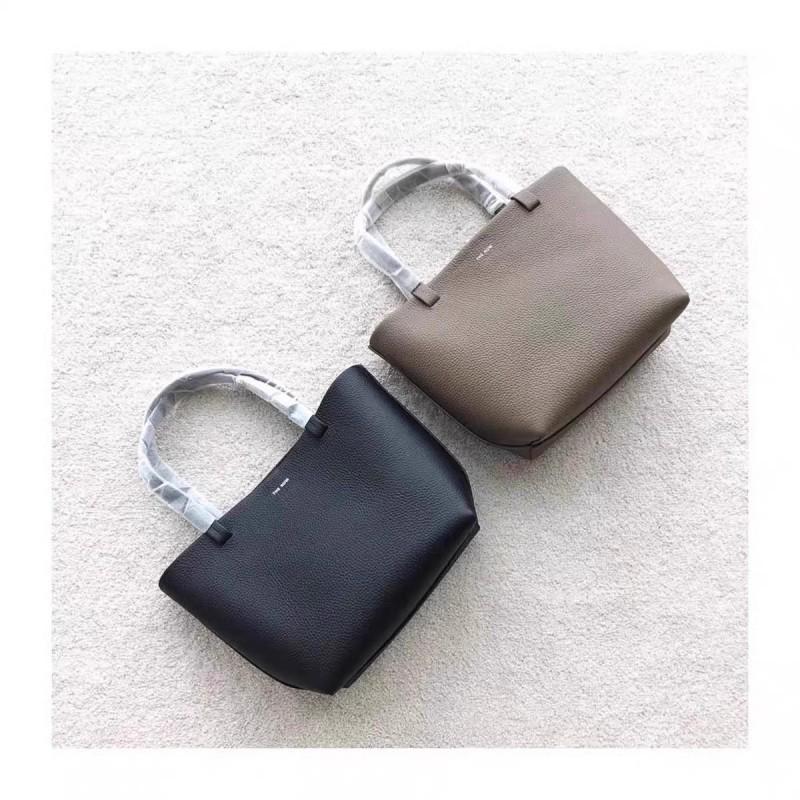 

2024 Genuine Leather Large-Capacity Women s Tote & Crossbody Bag серый