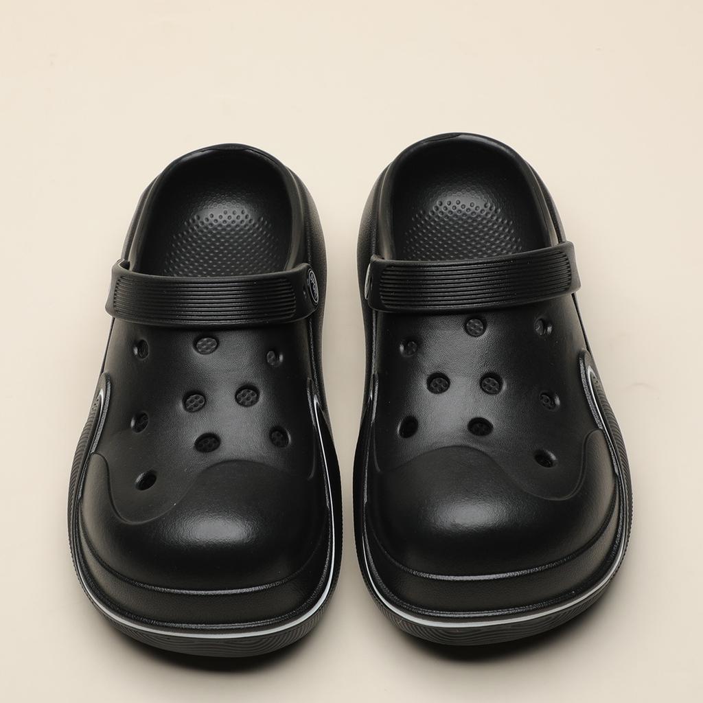 Couple hole shoes new summer wear seaside beach sandals outdoor breathable non-slip bag head slippers women