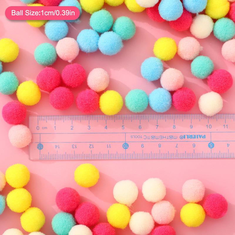 100 stk/lott Macaron Pompom Fluffy Ball 10Mm Coloful plysjball Håndlaget håndverks- og dekorleketøy Hårbånd Materiale Tilbehør